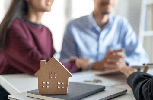 A couple in a mortgage meeting