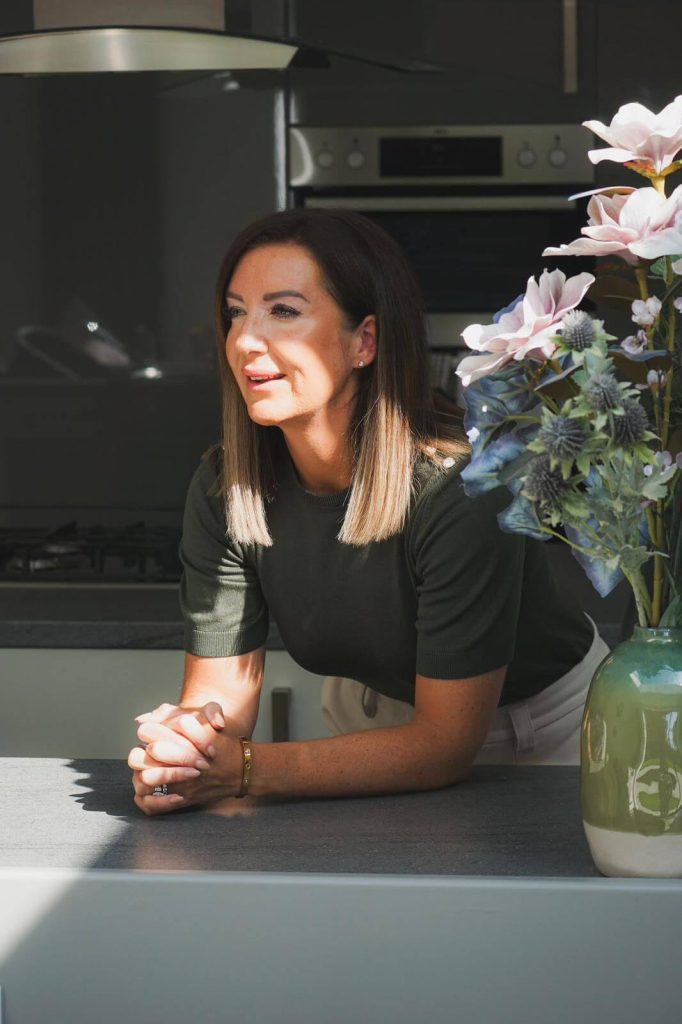 Louise Arnold from LA Mortgage Services Ltd
